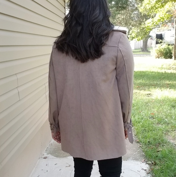 OVERSIZED BOYFRIEND TAUPE JACKET - Picture 3 of 15
